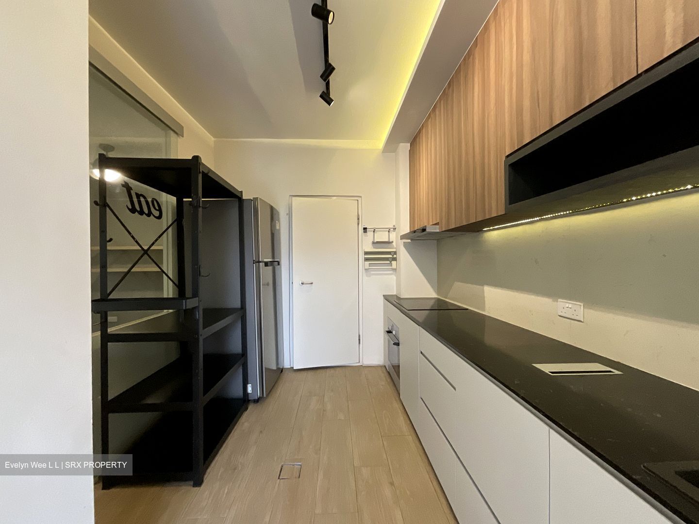 The Old House (D19), Apartment #592983611